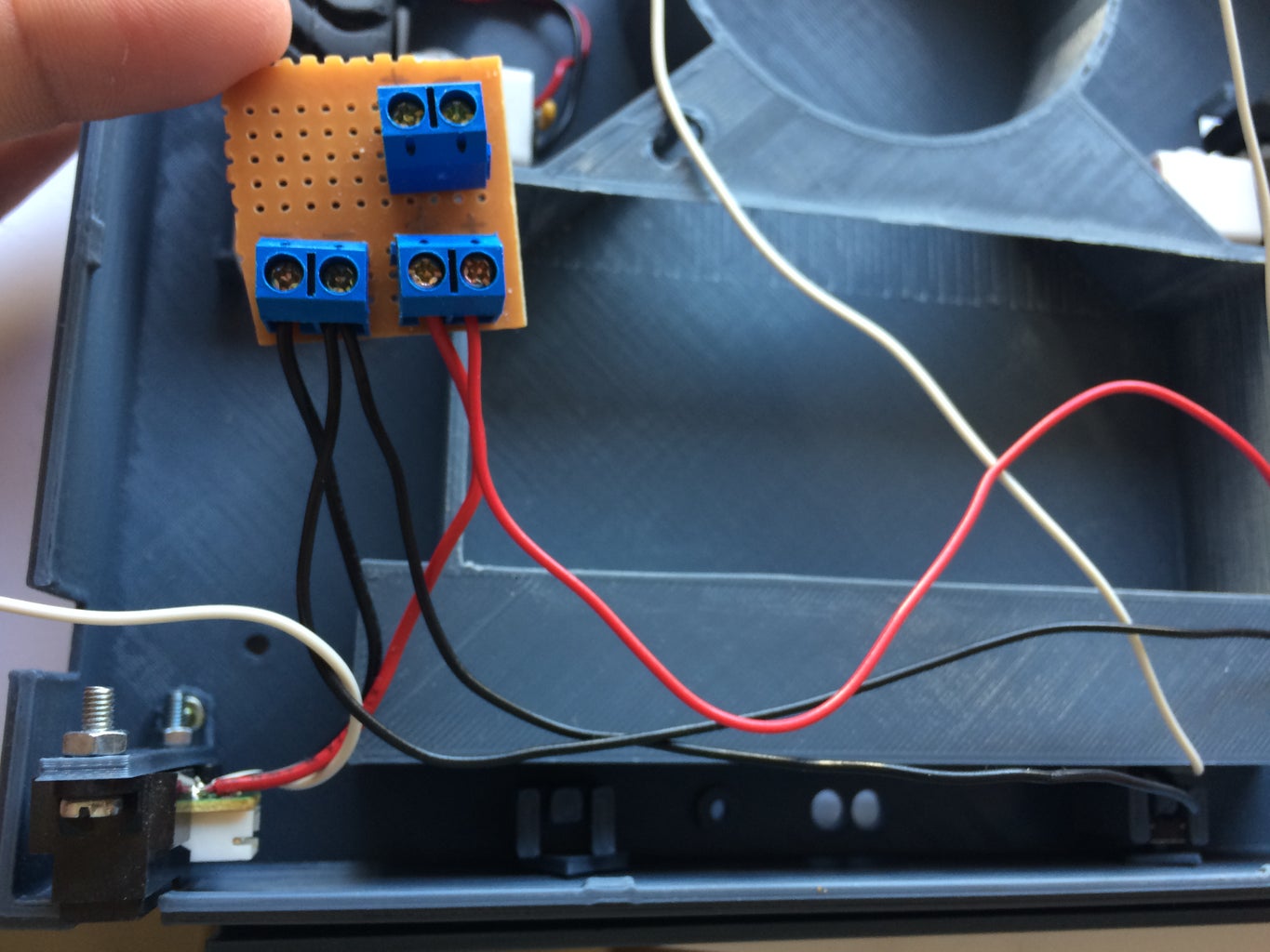 DIY Vacuum Robot : 20 Steps (with Pictures) Circuit Diagram