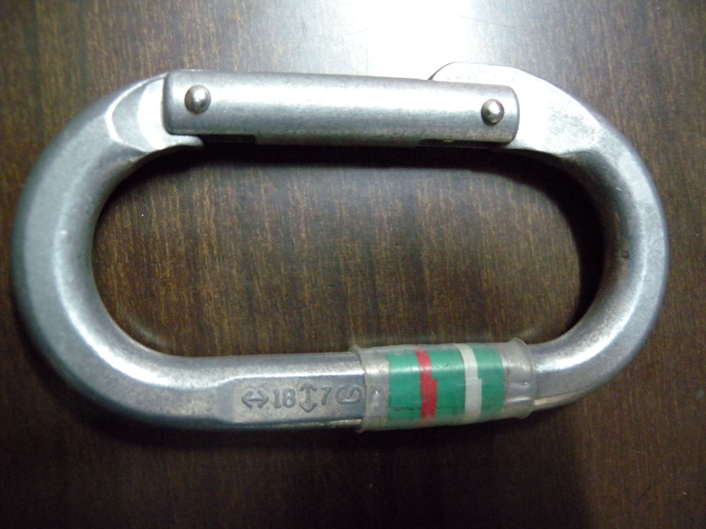 Marking Climbing Carabiners With Reflective Tape 3 Steps Instructables