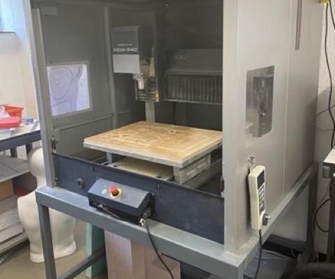 How to Set Up and Prepare a Roland MDX-540 Router for Cutting