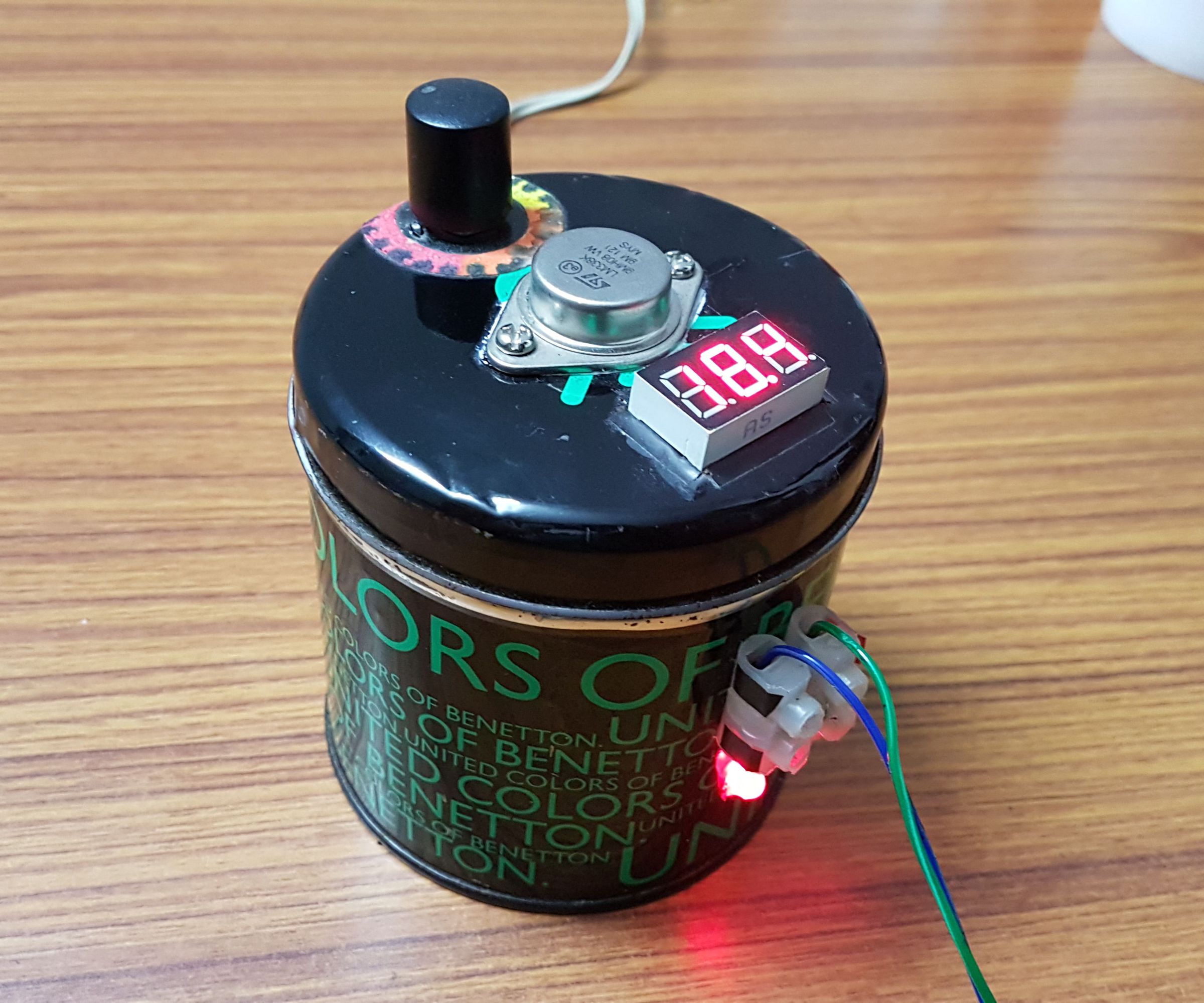 Mini Linear Variable Power Supply (1.2-20 V , 2 Amp)