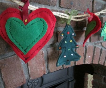 DIY Christmas Garland