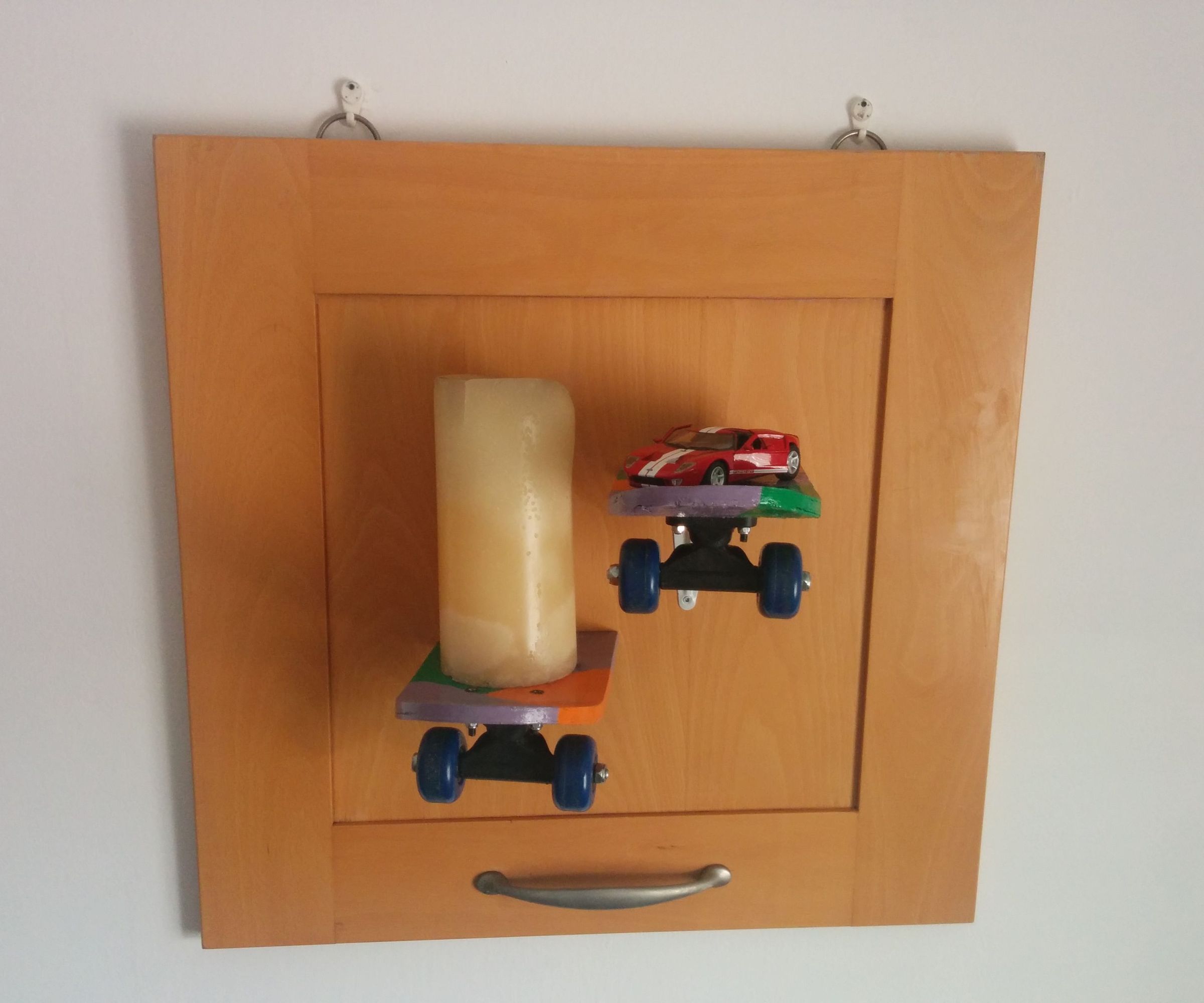 Skateboard Recycled Into Shelves