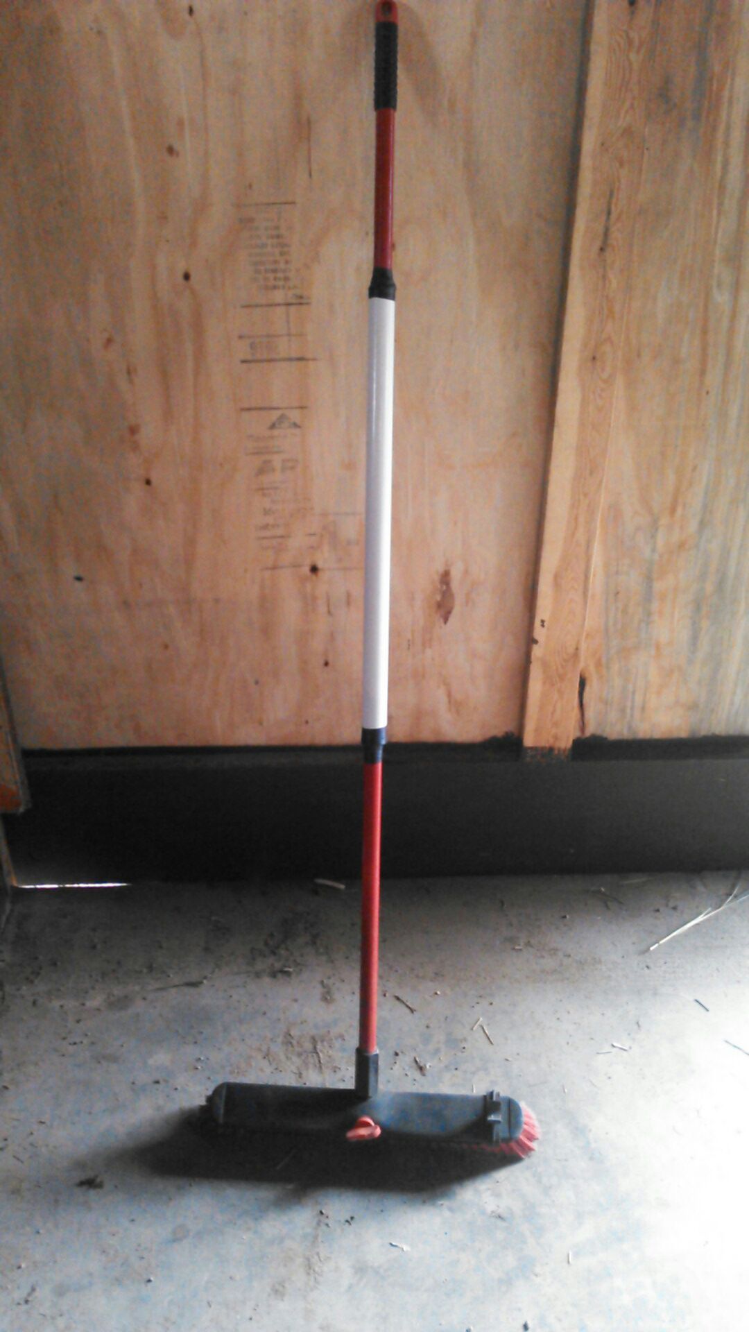 DIY Broom Handle Fix 4 Steps Instructables