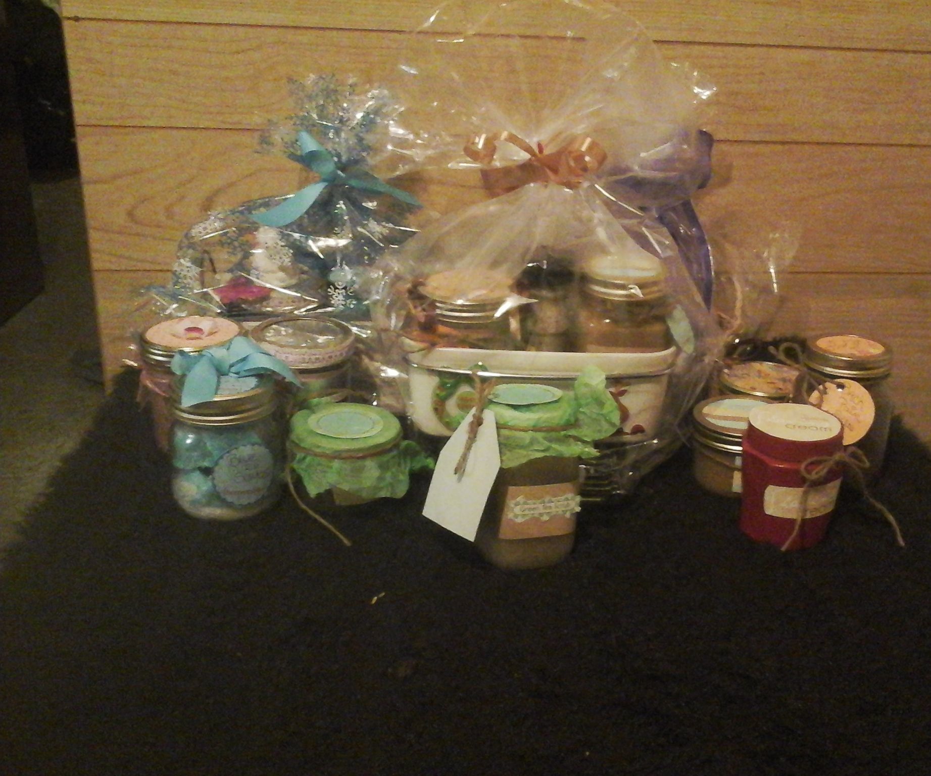 MASON JAR SCRUBS AND SALTS