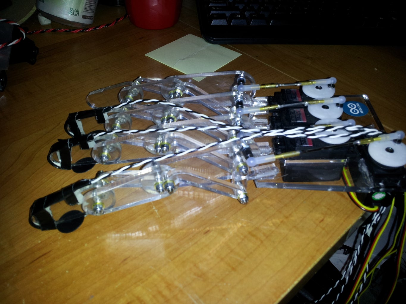 How to Build a Robotic Hand With Haptic Feedback : 9 Steps (with ...