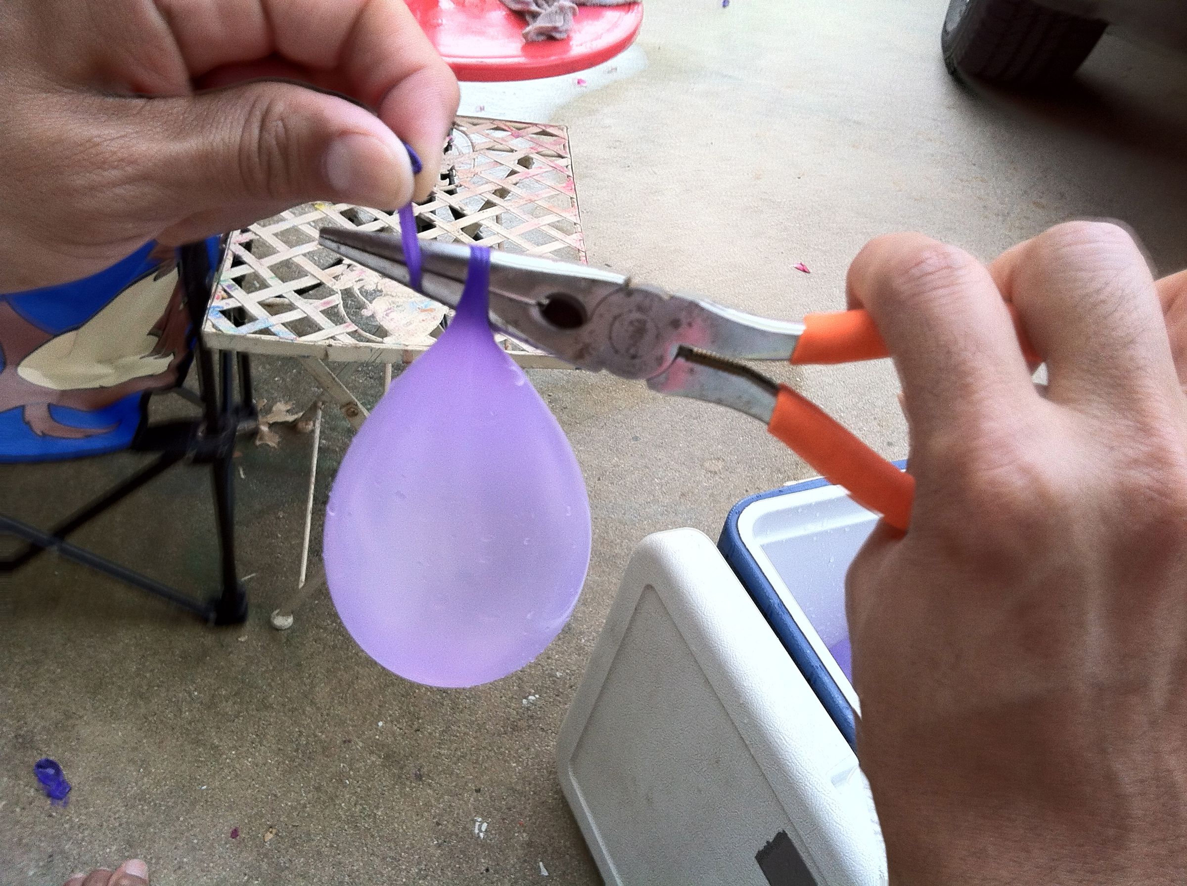 How to Tie a Water Balloon Without Getting Pruney Fingers 6 Steps
