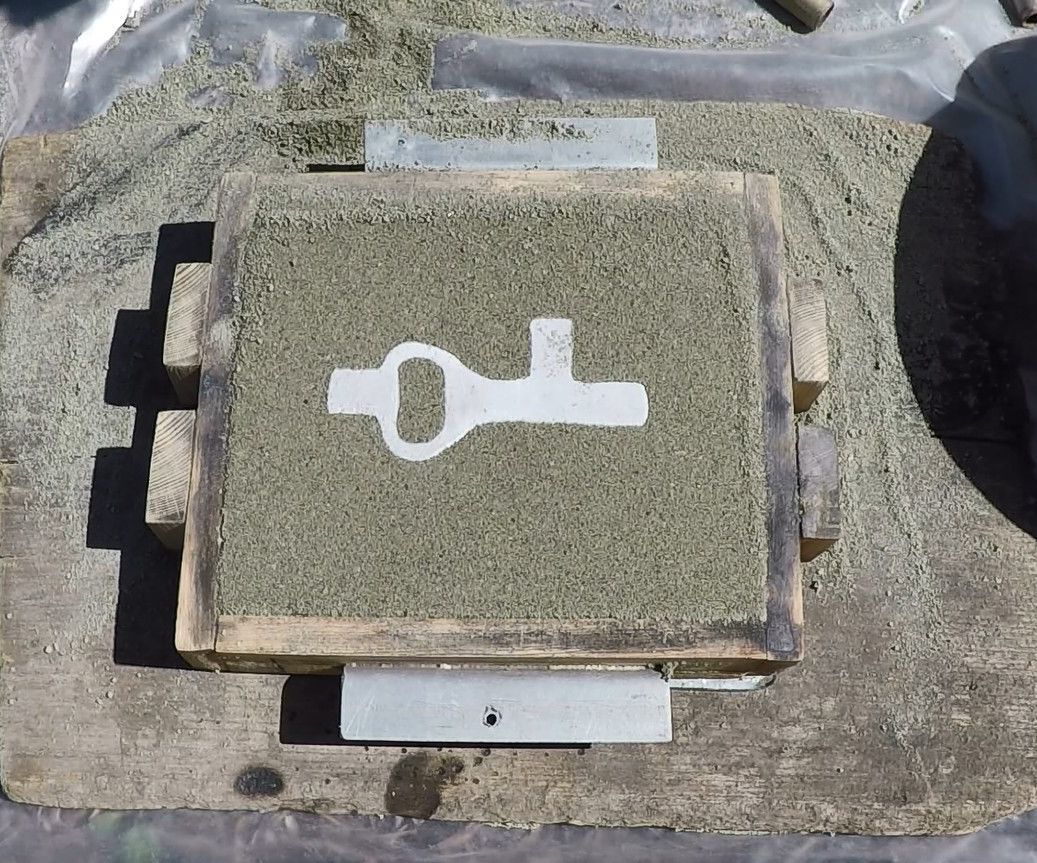 Aluminum Casting for Beer Lovers. Casting a Classic Shape Aluminum Bottle Opener