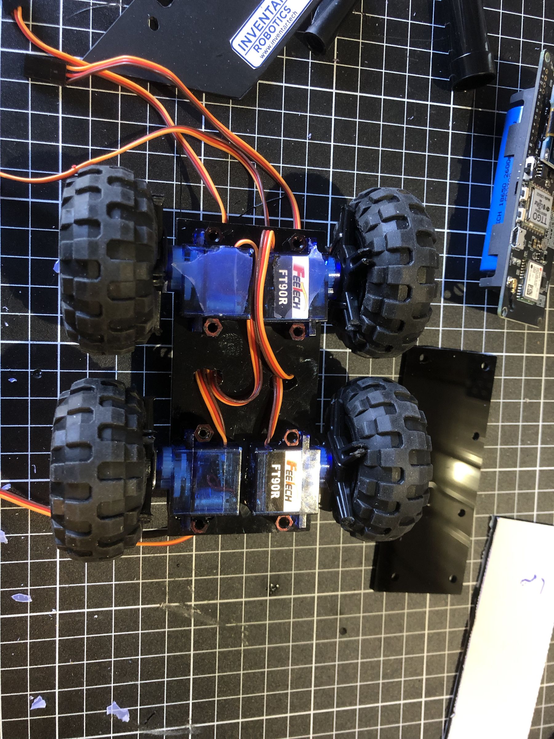 ESP32 Robot Using Servos 6 Steps (with Pictures) Instructables