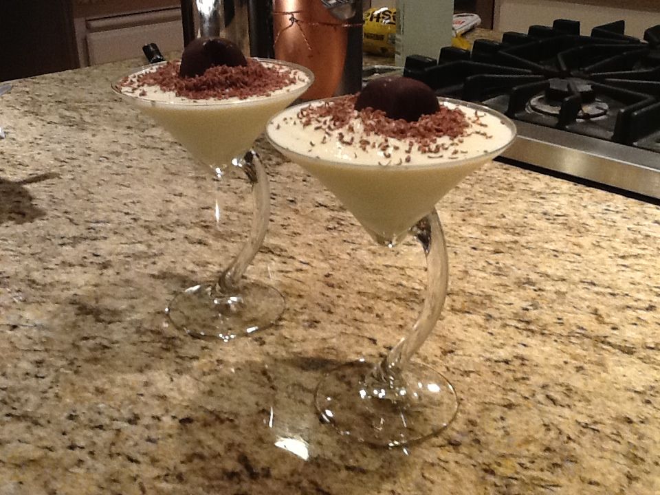 White Chocolate Martini - the Perfect Holiday Indulgence