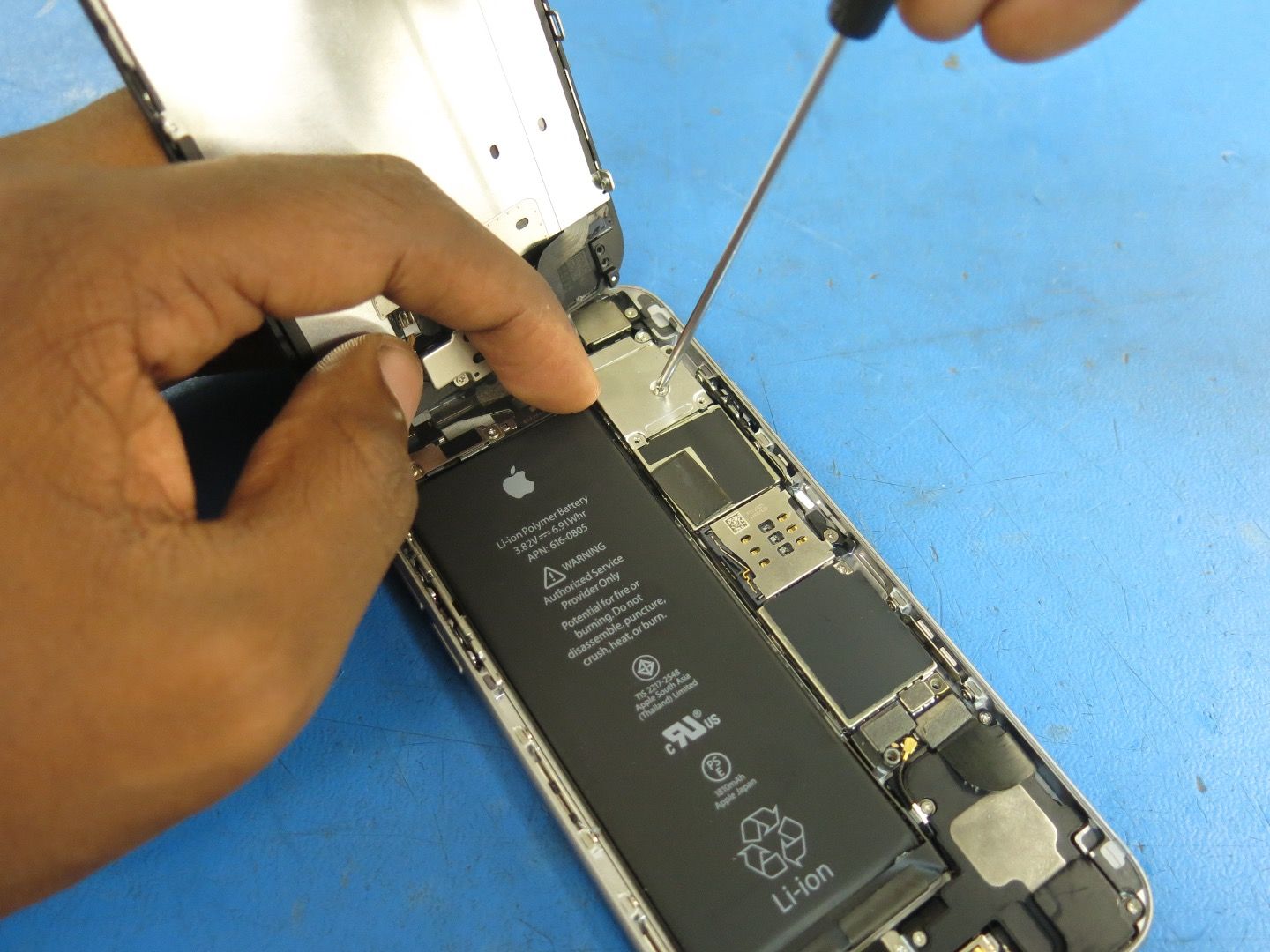 IPhone 6 Lightning Port Replacement 35 Steps Instructables