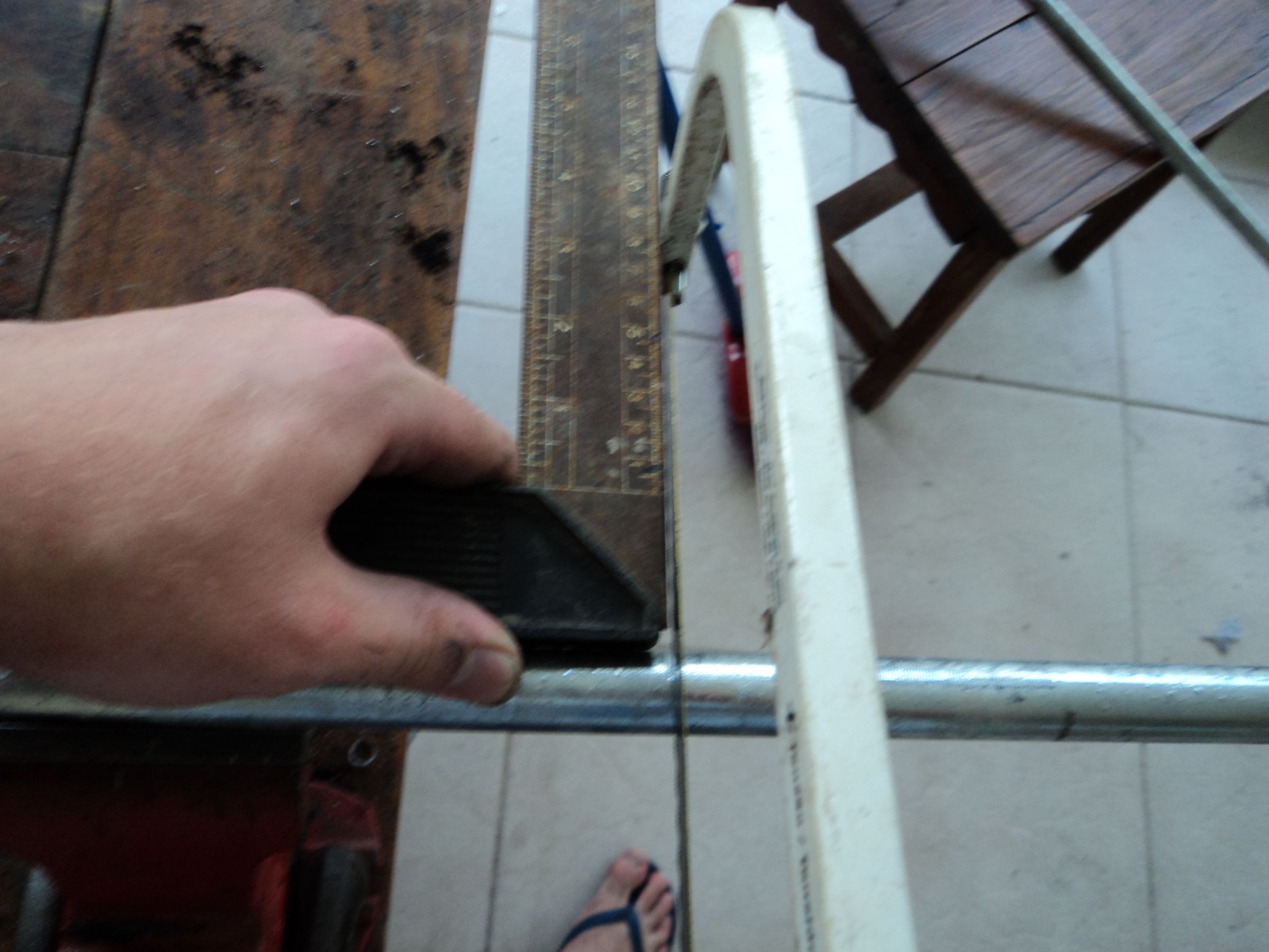 How to Cut Pipe Threads Without a Pipe Vise 4 Steps (with Pictures