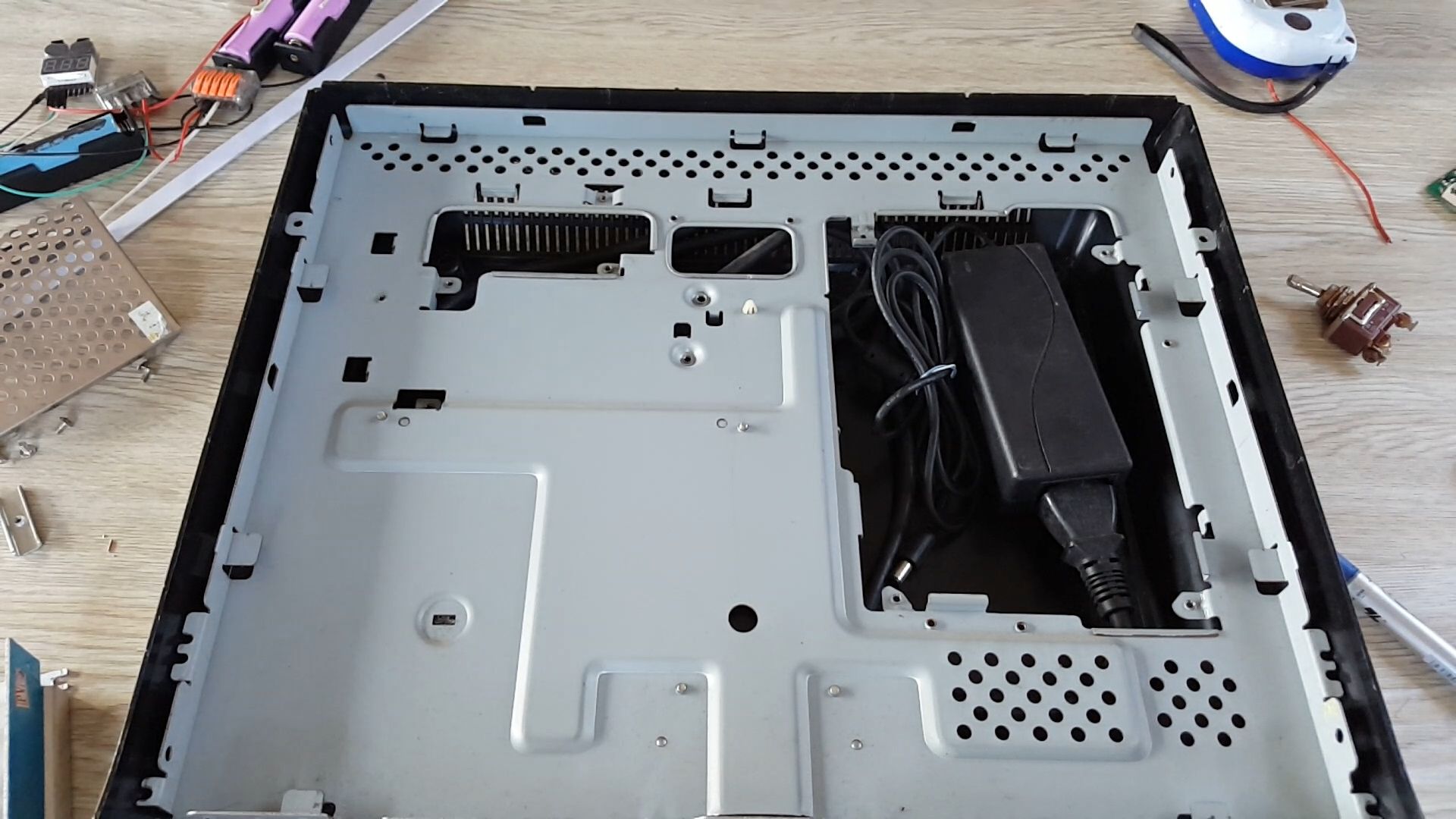 How to Make a Super Bright LED Light Panel Simple Version 8 Steps