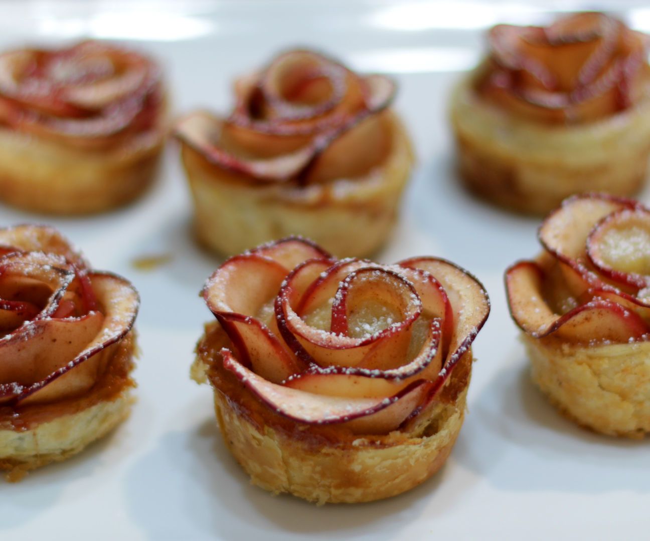 Easy Apple Roses 