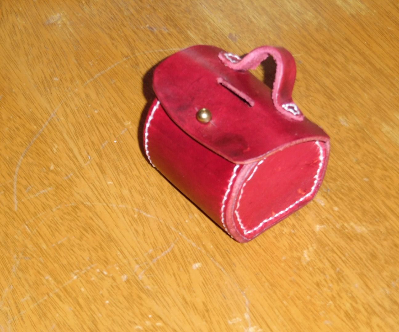 Leather "portmanteau" Bank/ Coin Purse 