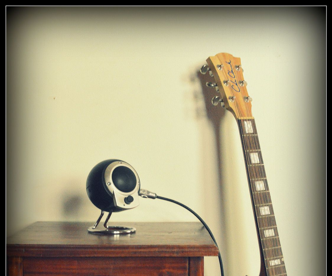 Hack a PC Speaker Into a Guitar Amp