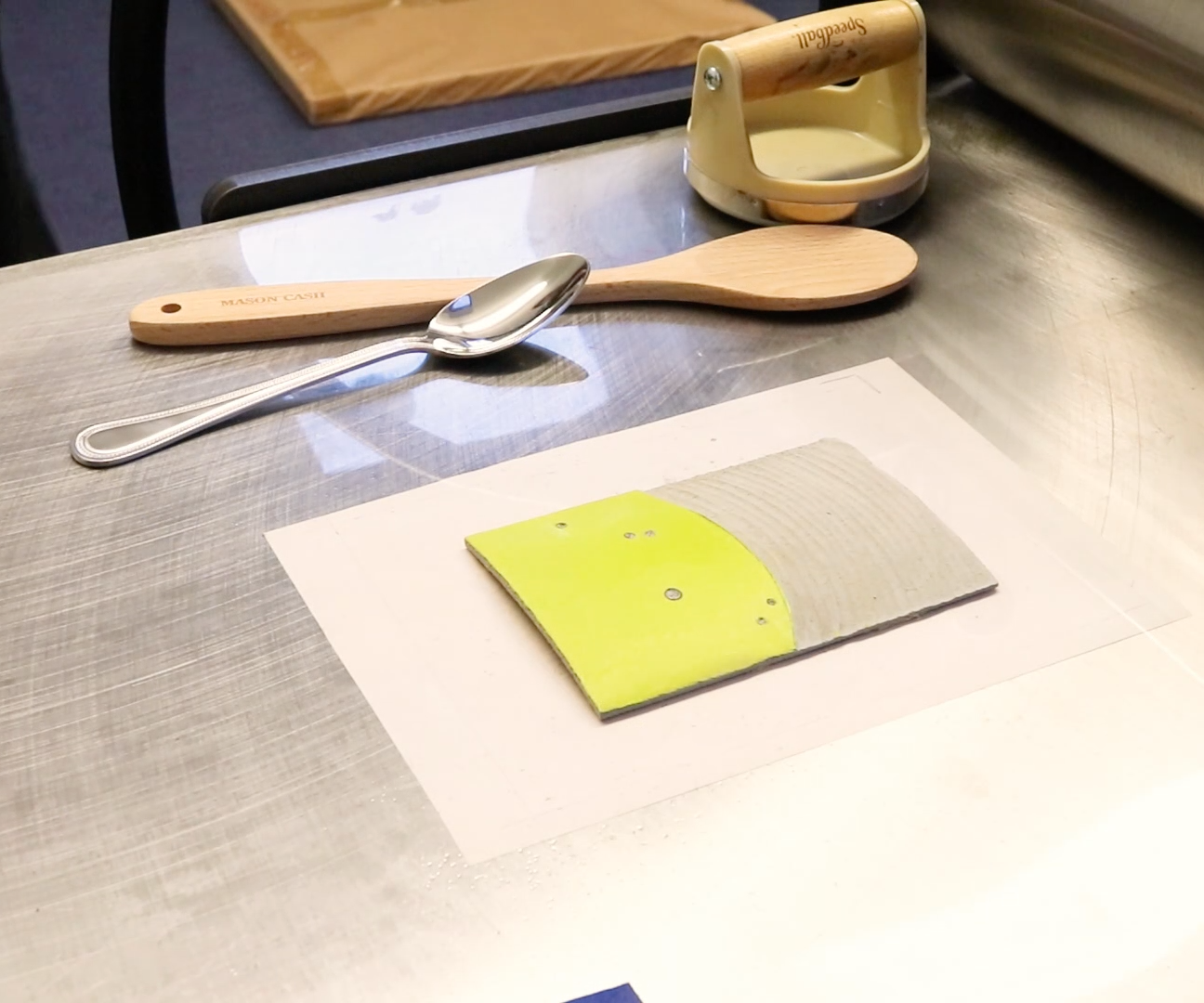 Make a Two-colour Linocut Relief Print