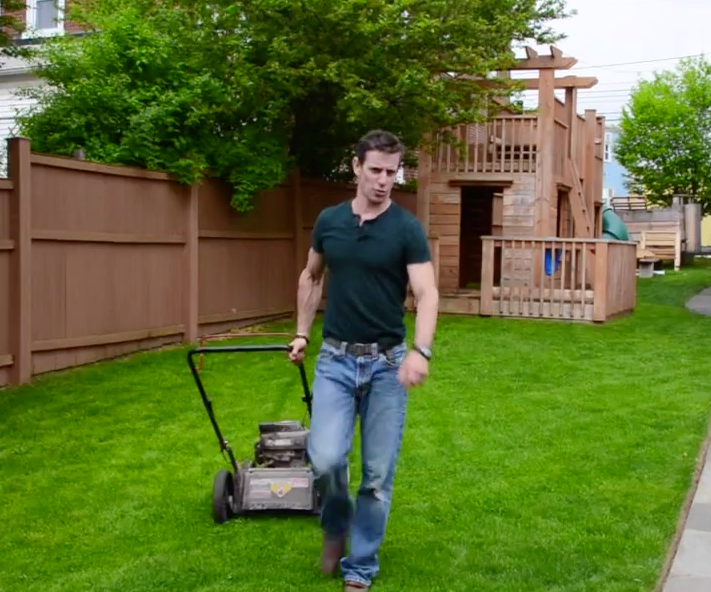 Four Simple Tips to Maintain Your Lawn Mower