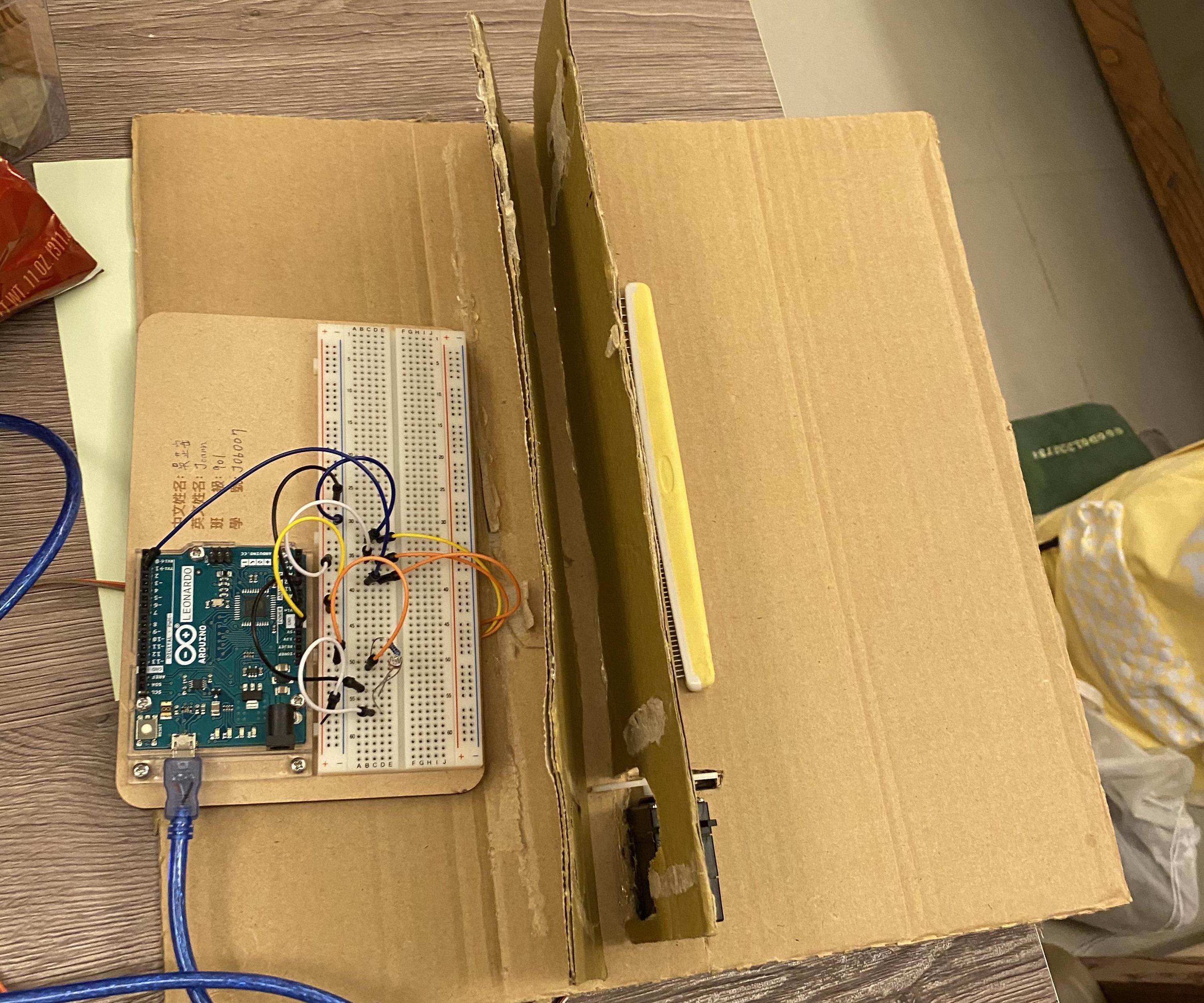 Cat Induction Snacks Machine