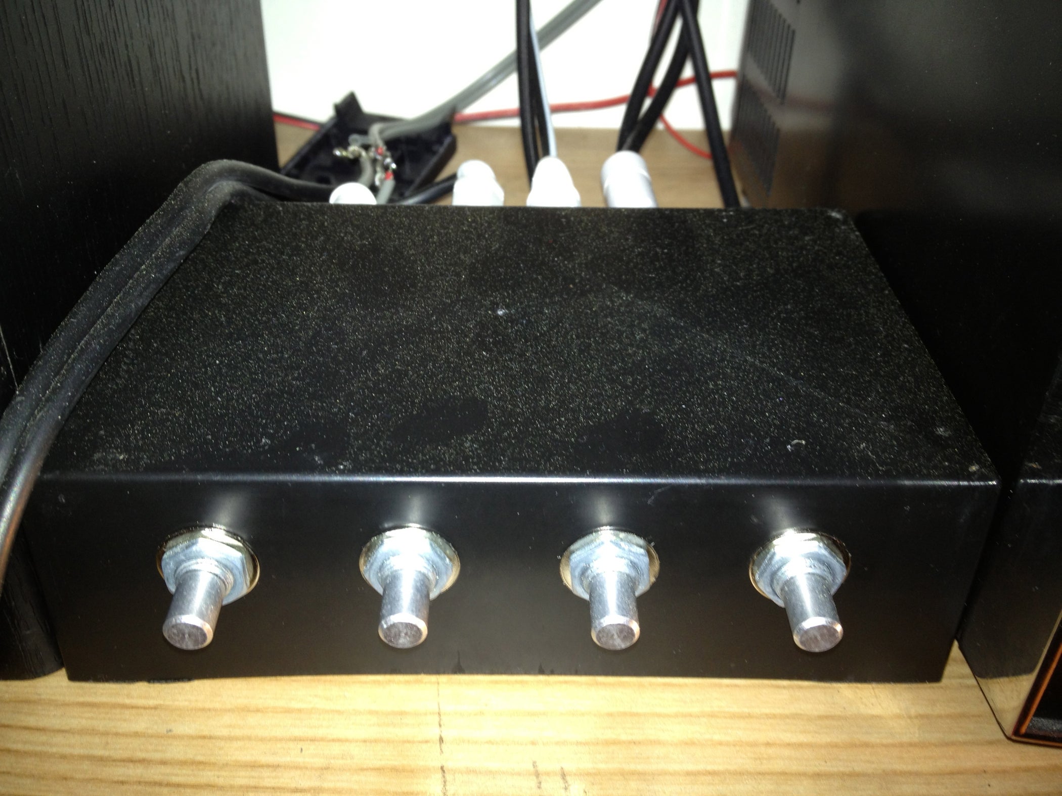 Passive Audio Mixer W/ Channel Volume Control : 6 Steps - Instructables