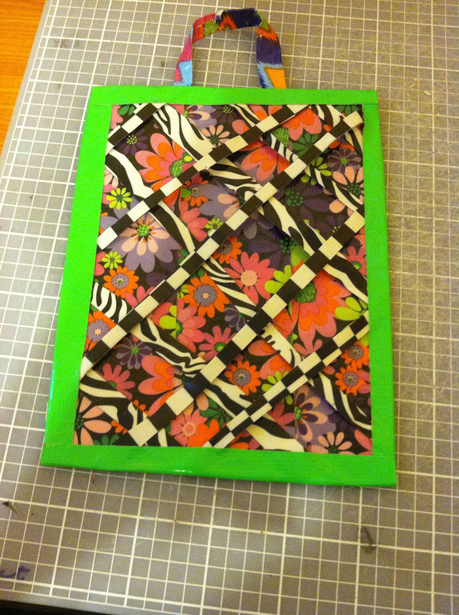 How To Make A Duck Tape Picture Holder