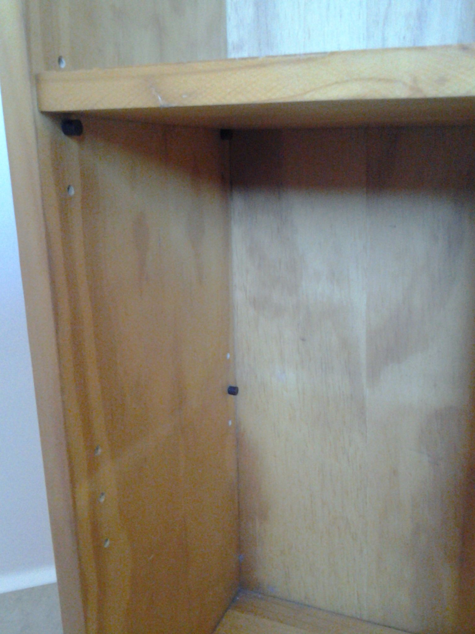Fixing a Shelf With Sugru