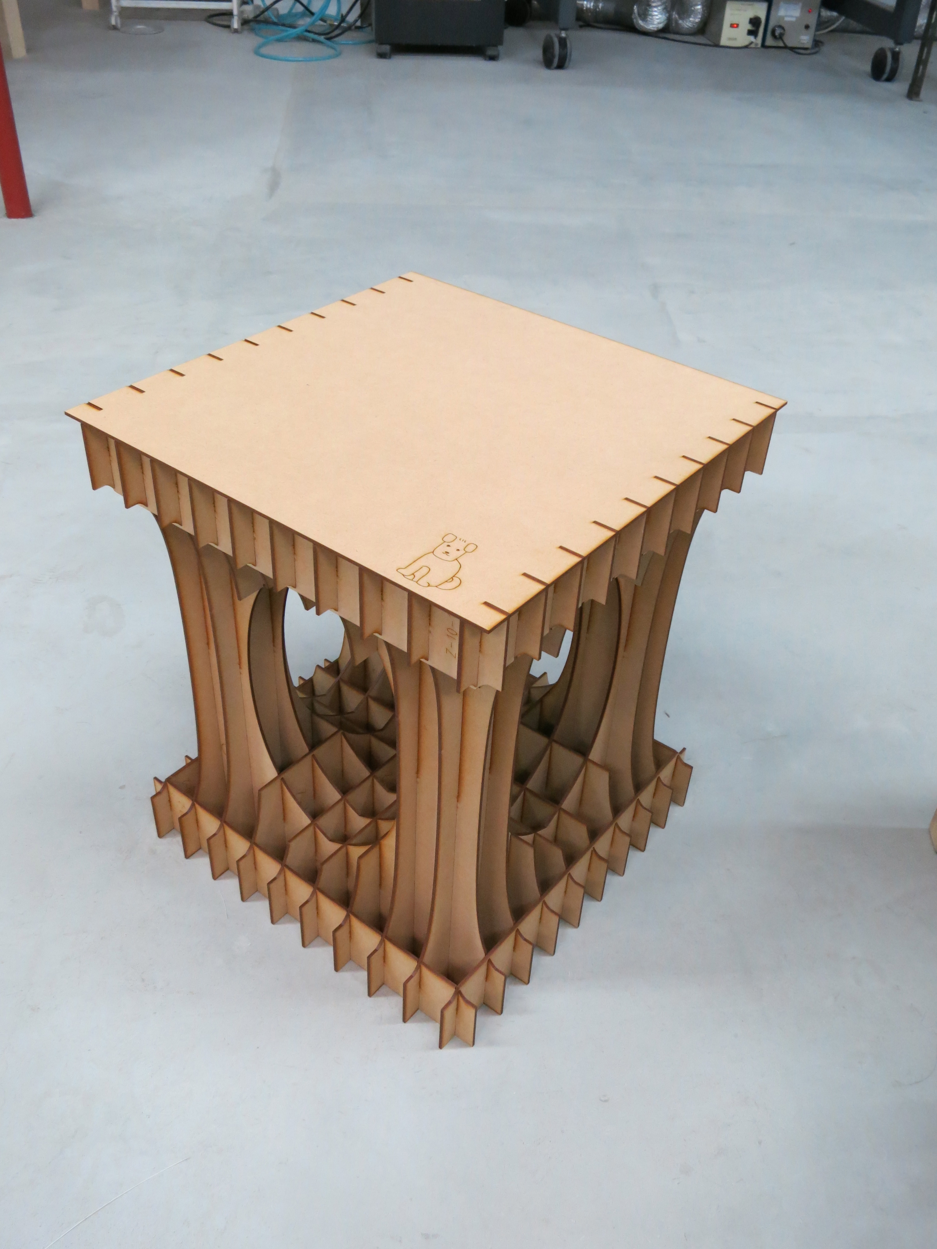 WAN-II Stool