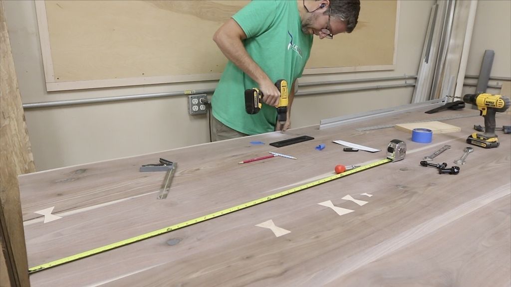 Live Edge Sliding Barn Door 15 Steps With Pictures Instructables