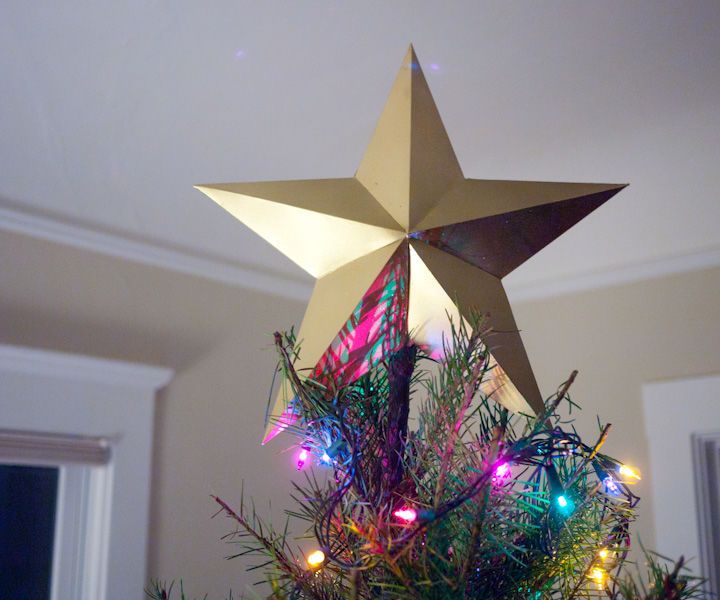 Paper Gold Star Tree Topper