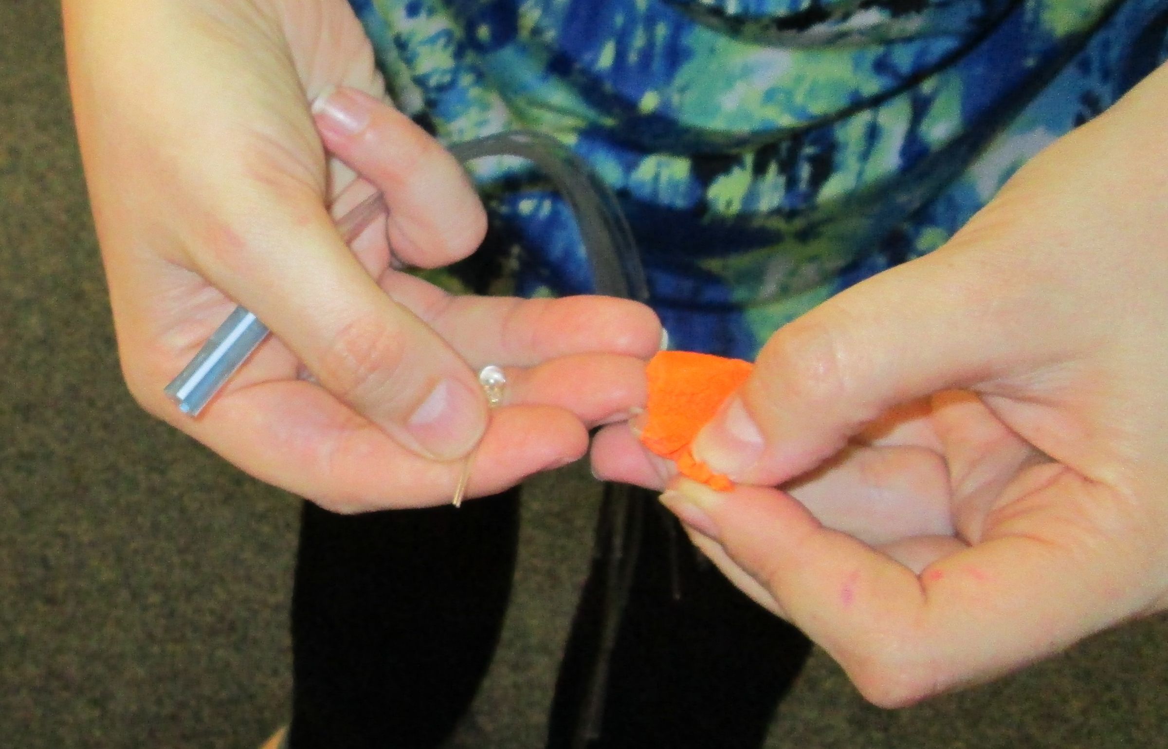 Fast FiberOptic Light Pipe Hack With Sugru 6 Steps (with Pictures