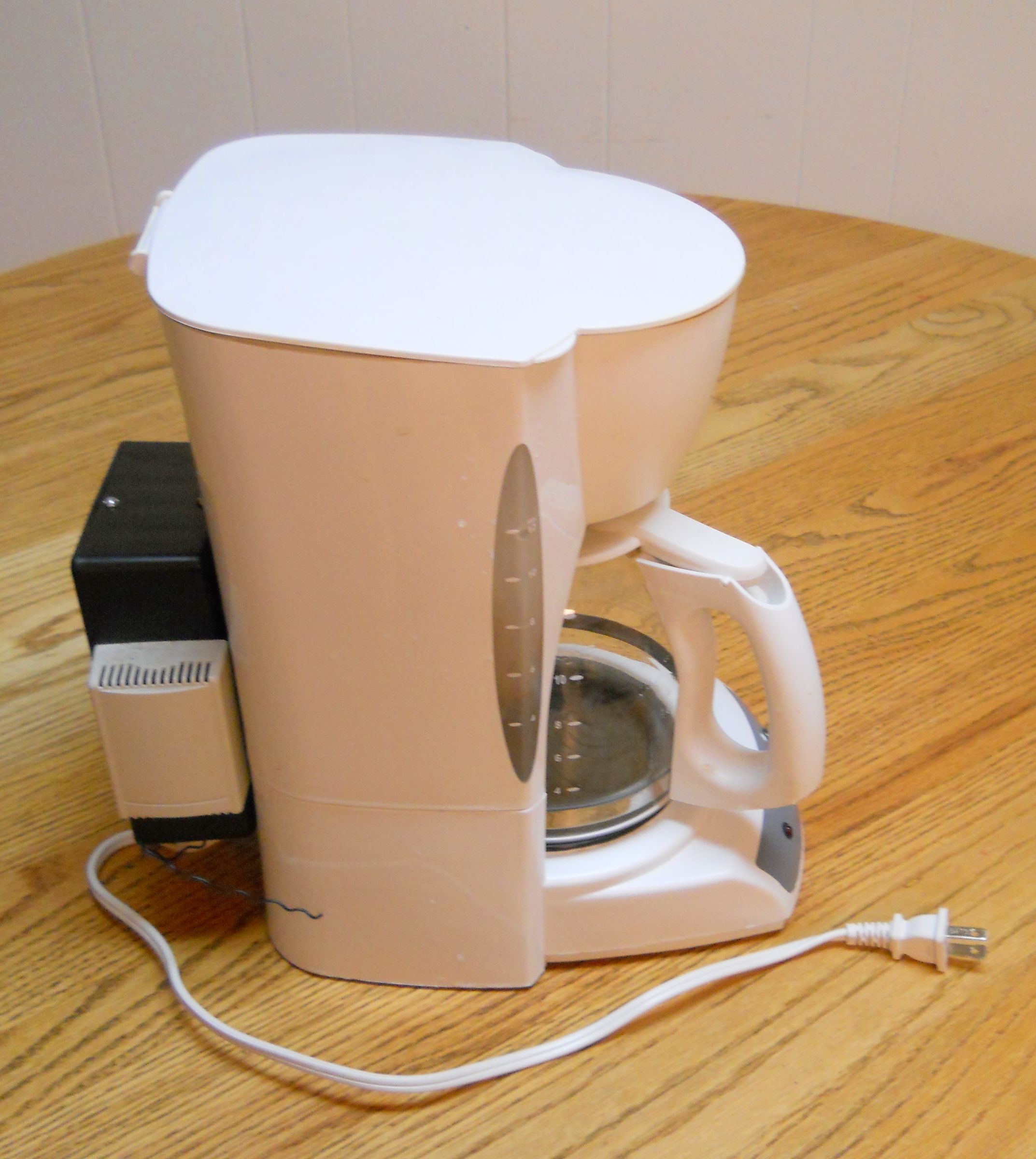 The "Feel Like a Queen Coffee Machine" 13 Steps (with Pictures