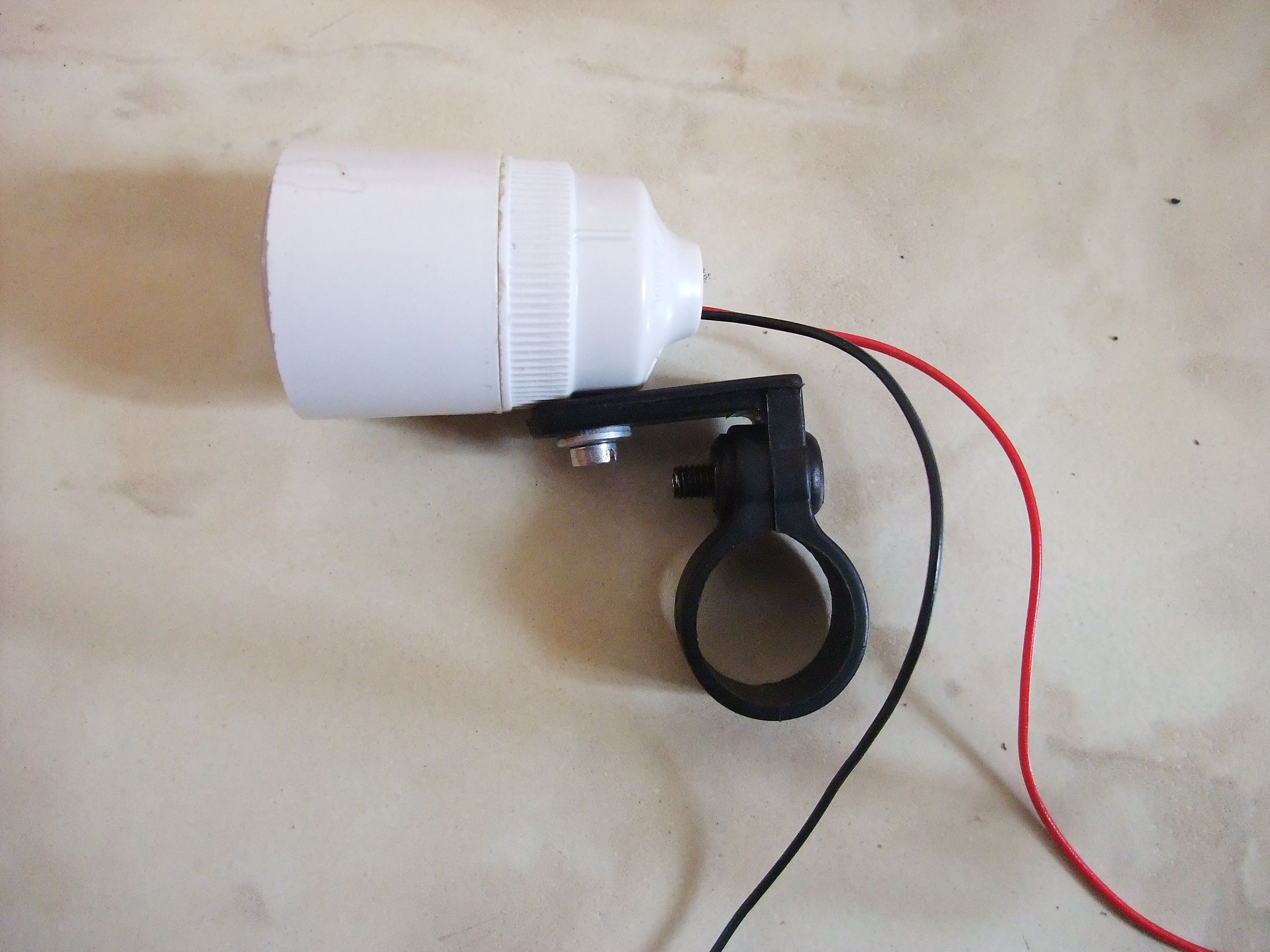 Broken Bike Light - Giving a New Life : 11 Steps - Instructables