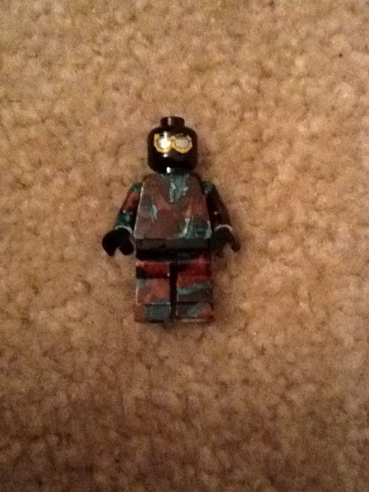 How to Make a Camoflaged Lego Figure