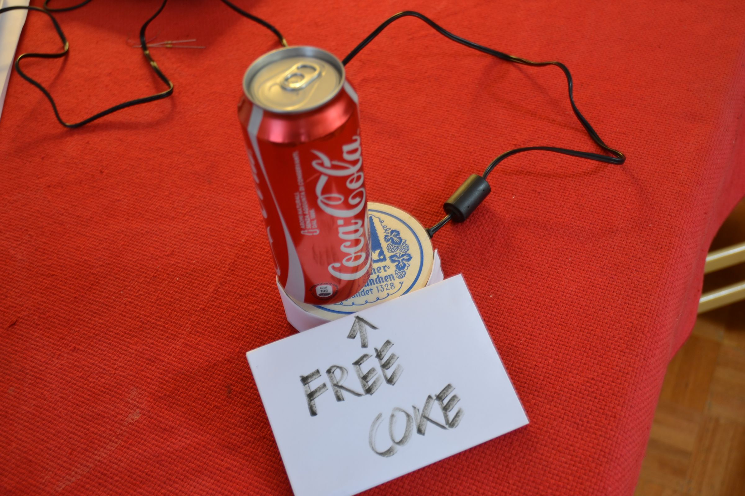 The useless alarmed Coke can