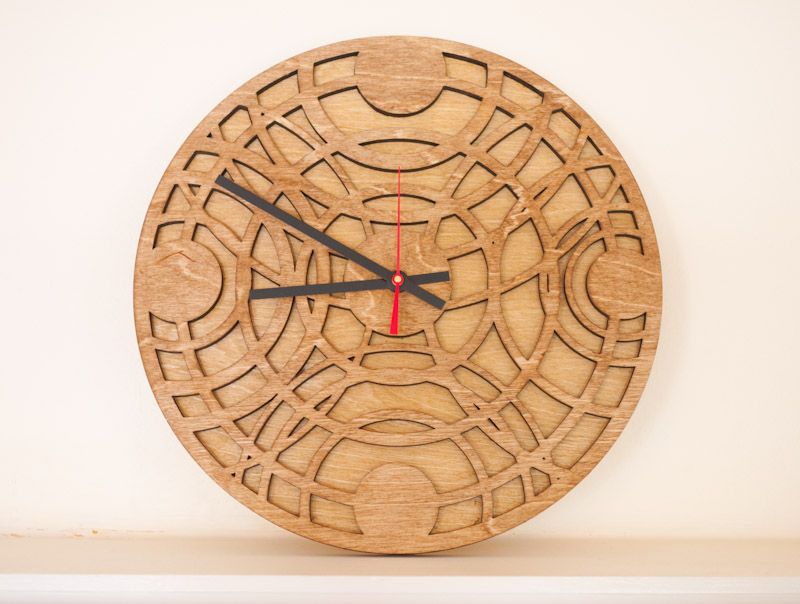 Laser-cut Ripple Clock