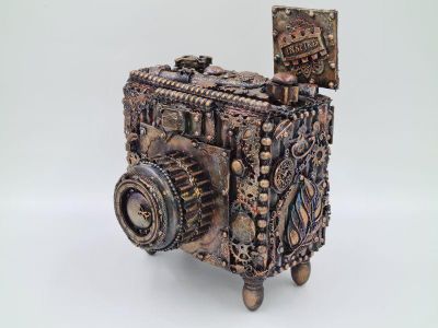 Steampunk Cardboard Camera