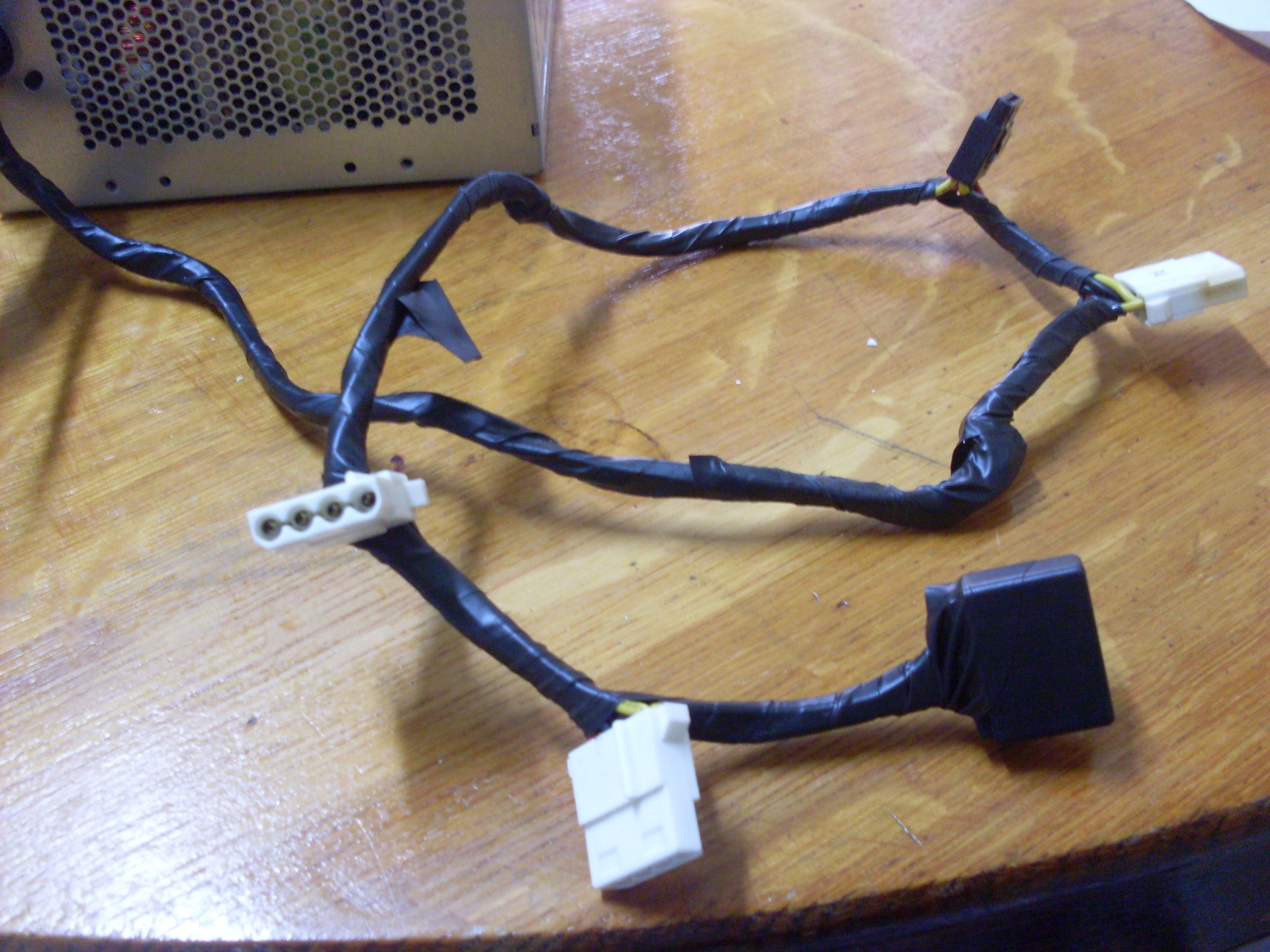 ATX Power Supply for an Xbox360 and Xbox 360 Cooling Mod! 3 Steps