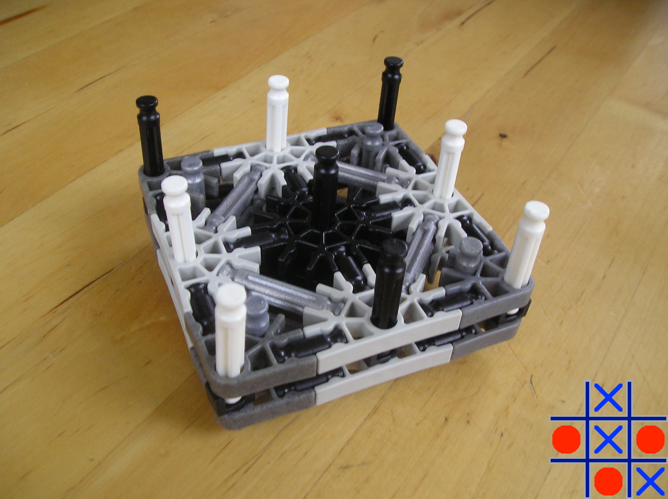 K'nex Tic-Tac-Toe