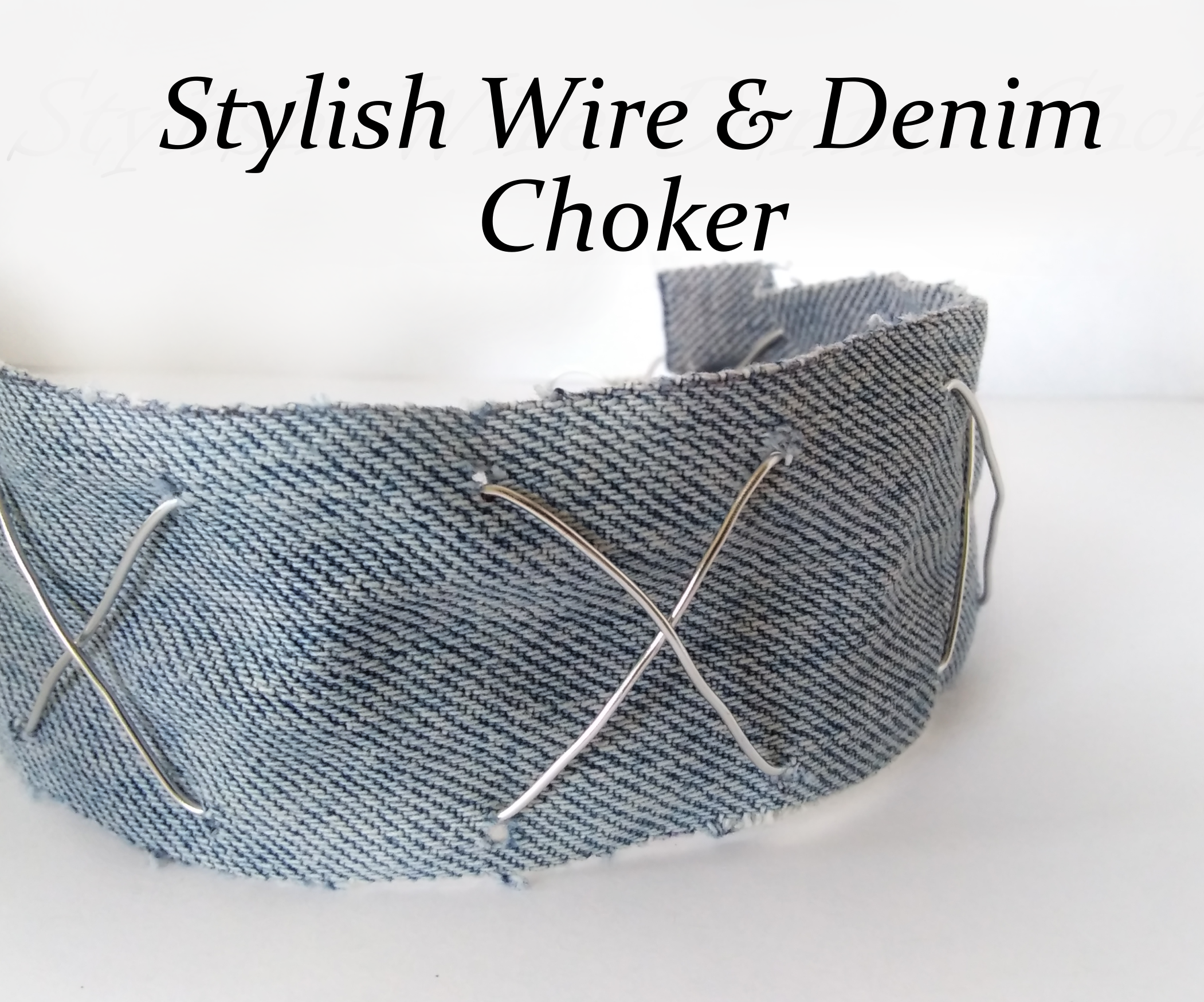 Stylish Woven Wire and Denim Choker