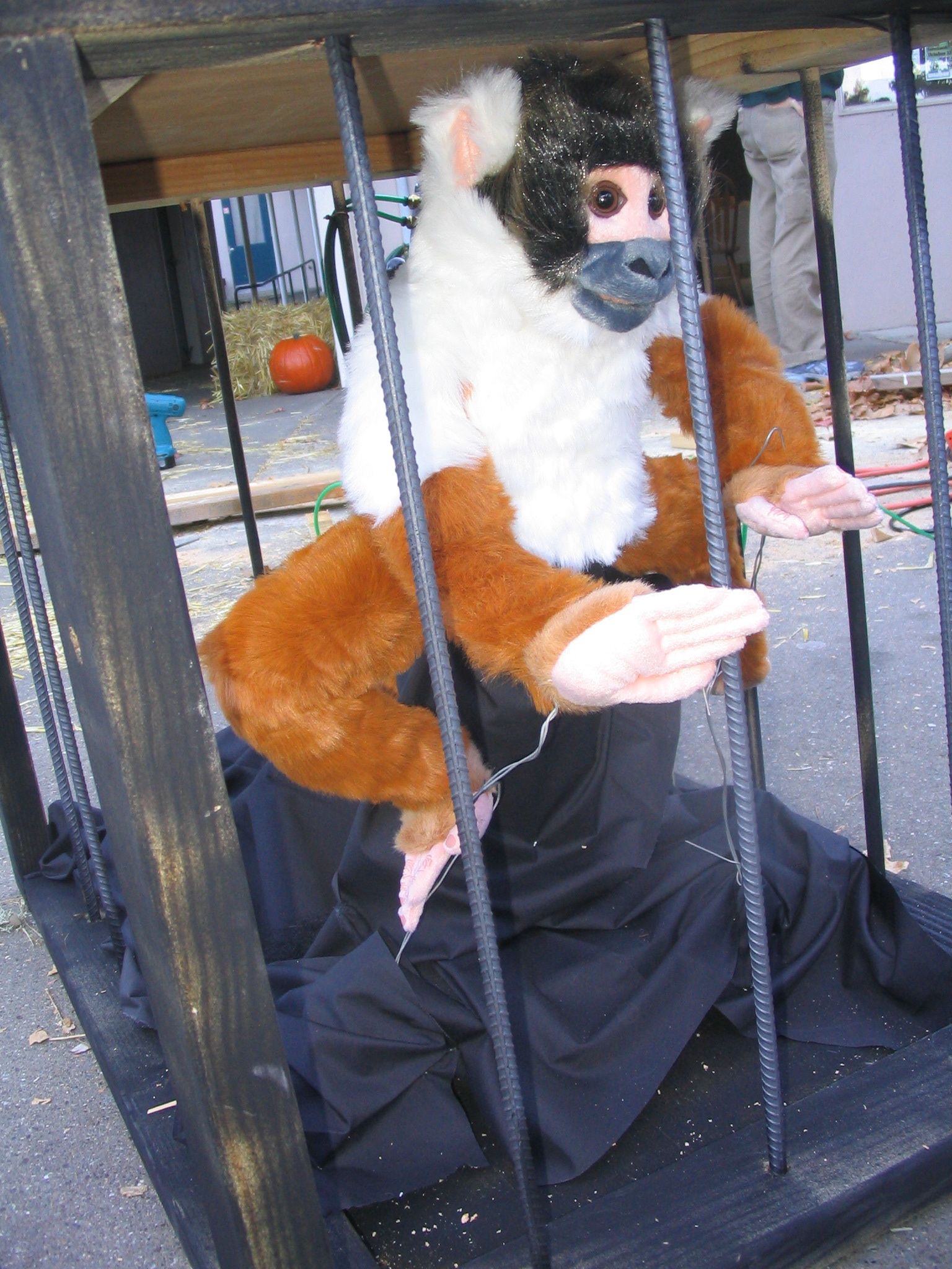 Build a Pneumatically Actuated Yeti in a Cage for a Halloween Haunted House