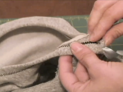 The Drawstring (or Elastic)