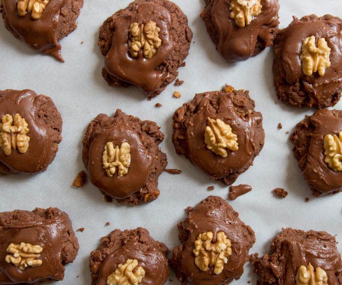 How to Make Chocolate and Cornflake Afghan Biscuits