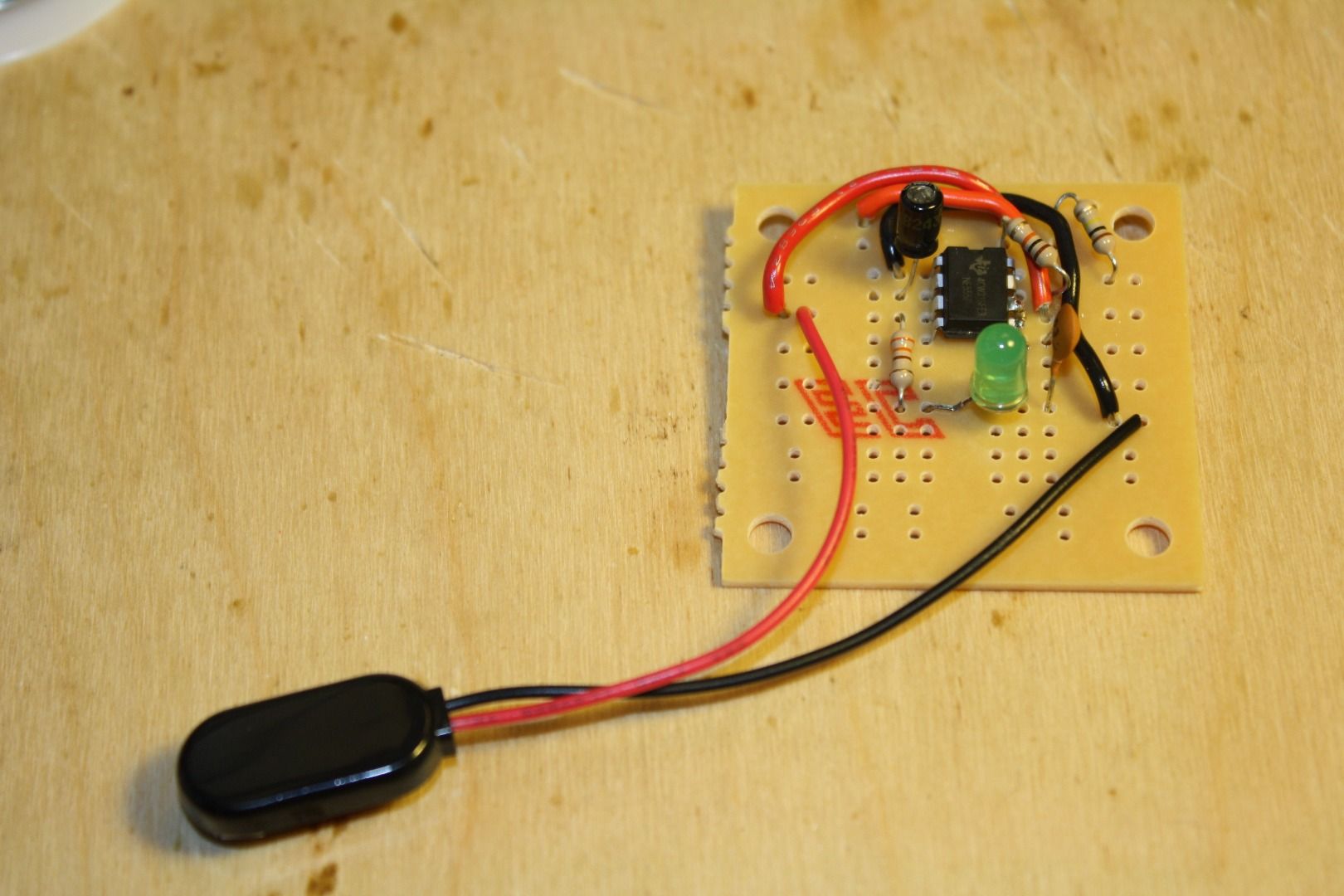 Circuit Planning Create a Dual Flashing LED Circuit on Protoboard With