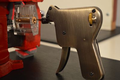 A lock pick gun