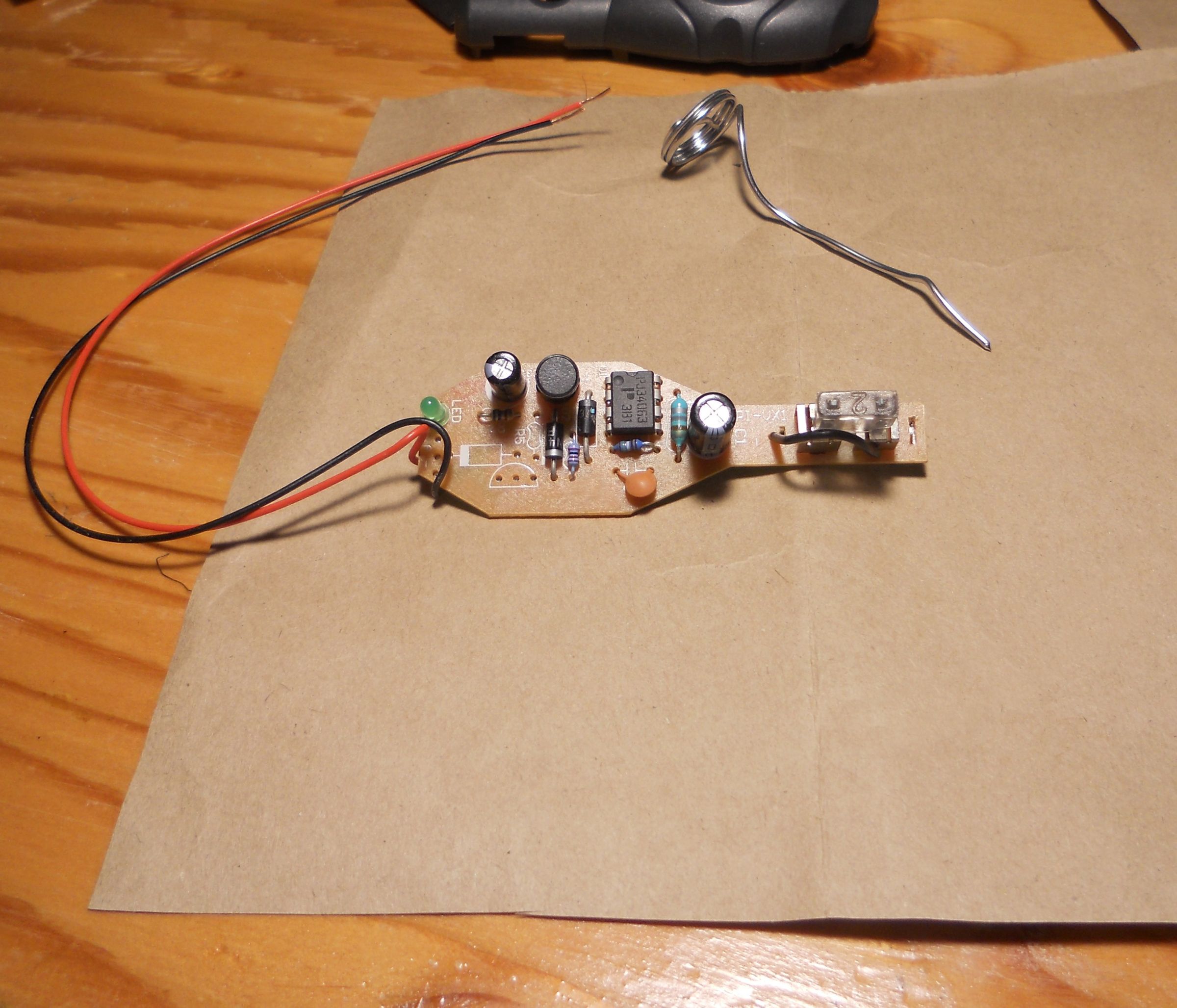 Modifying the Output Voltage of an Adjustable DC-to-DC Converter (Phone ...