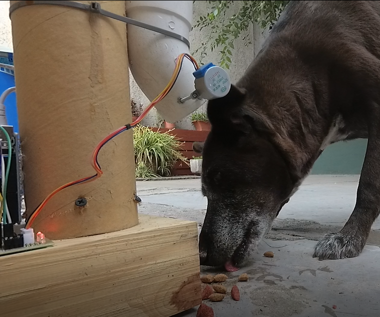 Alimentador Automático Bluetooth Para Mascotas Con Arduino