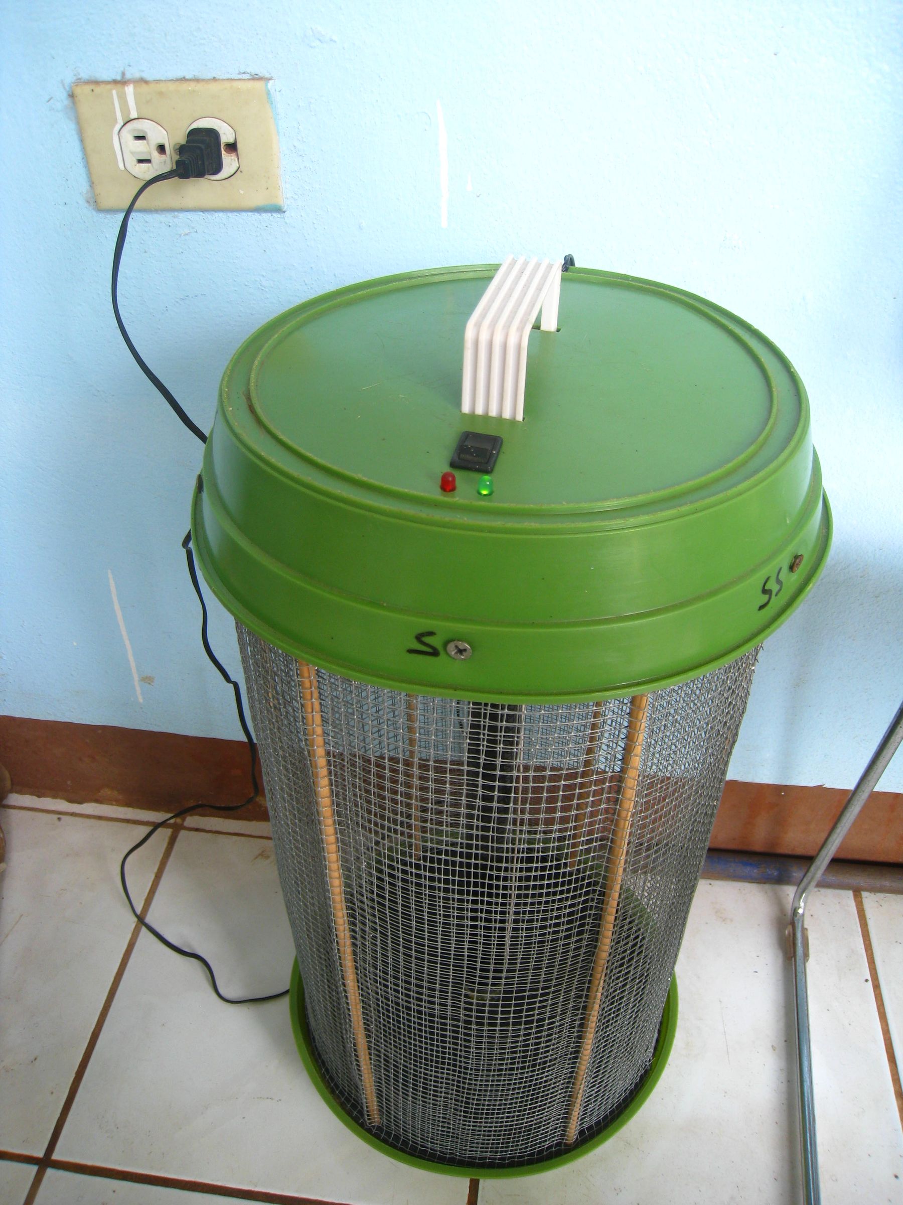 How to Build a Portable Bug Zapper 9 Steps (with Pictures) Instructables