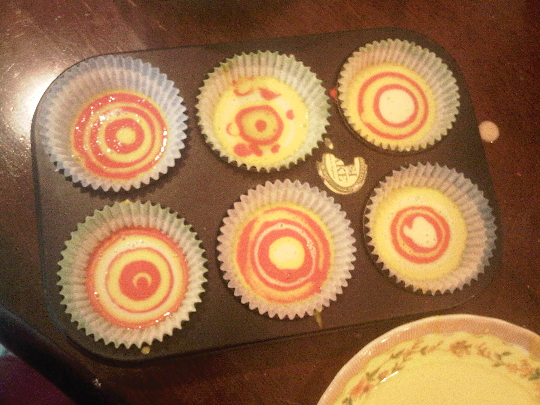 Rainbow Spong Cupcake