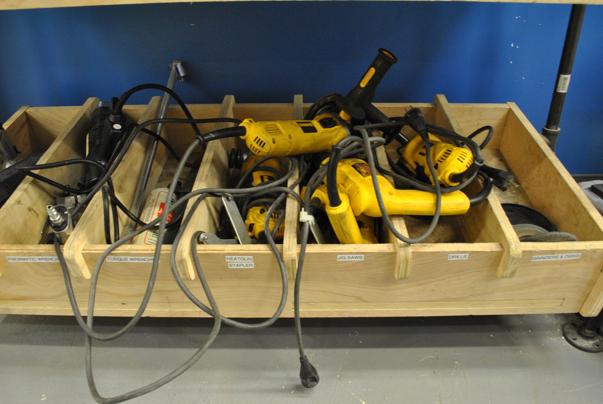 How to Neatly Wrap Power Tool Cords
