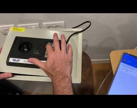 Time-Based One-Time Password (TOTP) Smart Safe 