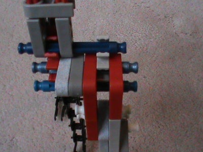 Attaching the Bottom Chain